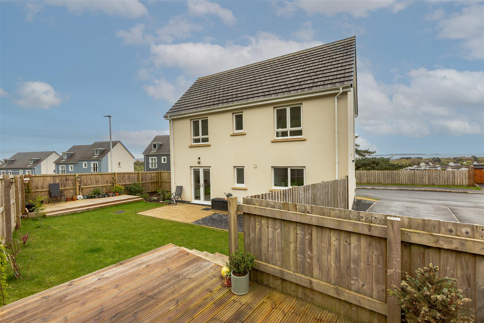 Maes Gwdig, Burry Port, SA16 0TG